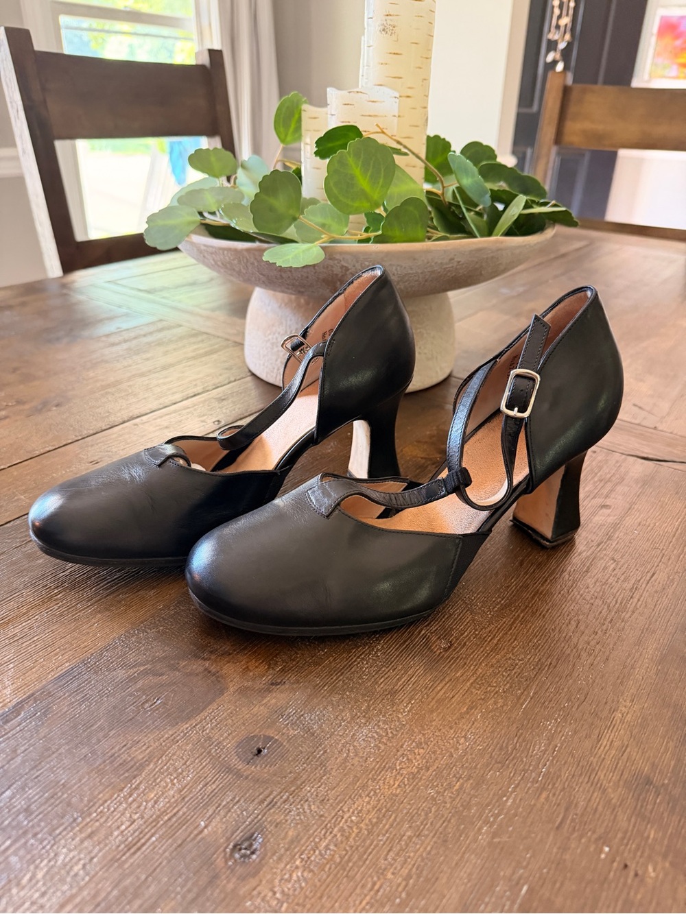 LaDuca Teresa 3” Soft Sole Character Shoes